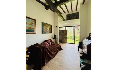 Casa campestre unidad cerrada vía san Antonio la ceja