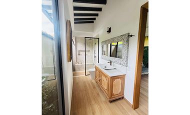 Casa campestre unidad cerrada vía san Antonio la ceja