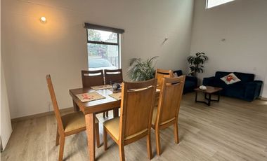 Casa campestre en unidad cerrada en el Retiro