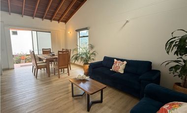 Casa campestre en unidad cerrada en el Retiro