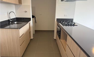 Apartamento en el retiro en unidad cerrada