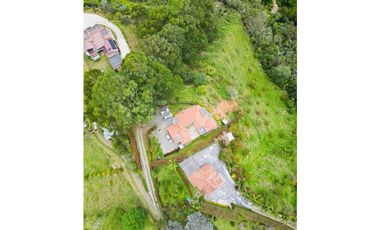 Casa campestre en el Retiro