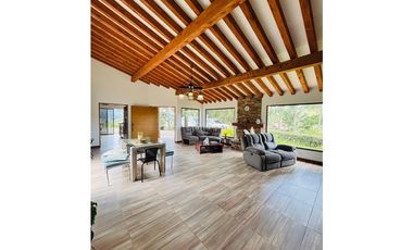 Casa campestre en el Retiro