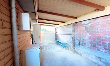 Casa en Panguipulli  camino Chauquén– Zona Urbana con Vista al Lago y Volcán Villarrica