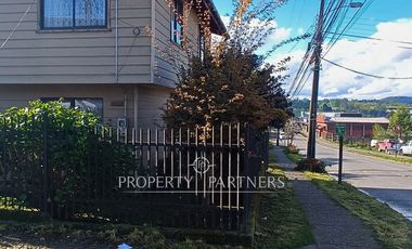Casa en Panguipulli  camino Chauquén– Zona Urbana con Vista al Lago y Volcán Villarrica