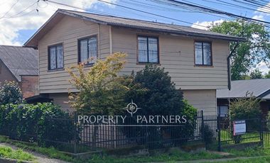 Casa en Panguipulli  camino Chauquén– Zona Urbana con Vista al Lago y Volcán Villarrica