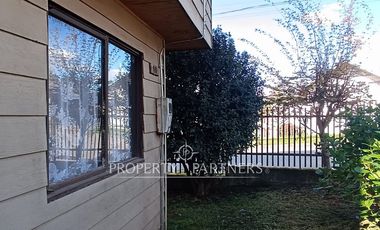Casa en Panguipulli  camino Chauquén– Zona Urbana con Vista al Lago y Volcán Villarrica