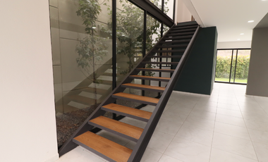 CASA EN VENTA EN TRES MARÍAS, MORELIA