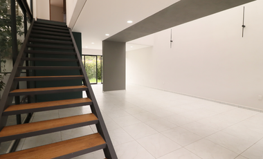 CASA EN VENTA EN TRES MARÍAS, MORELIA