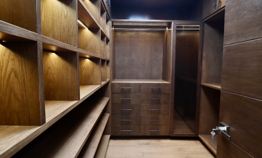 CASA EN VENTA EN TRES MARÍAS, MORELIA