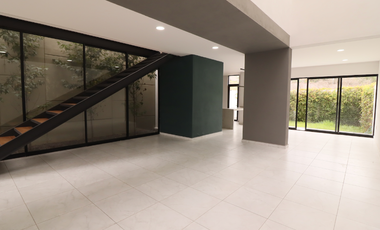 CASA EN VENTA EN TRES MARÍAS, MORELIA