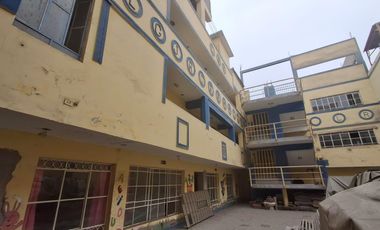VENTA DE LOCAL COMERCIAL-EX COLEGIO EN COMAS