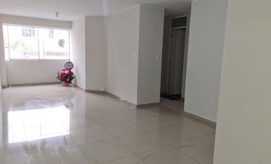 Venta De Departamento En Santa Beatriz-Lima