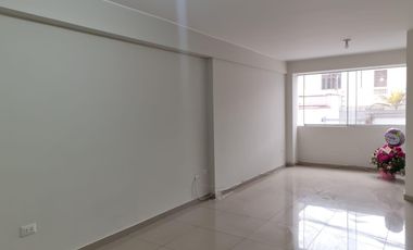 Venta De Departamento En Santa Beatriz-Lima