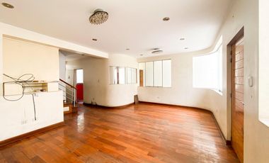 Venta De Casa 144 M2 En Chaclacayo A Una Cuadra Del Parque Central