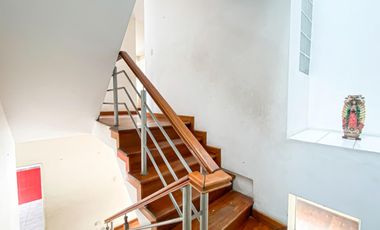 Venta De Casa 144 M2 En Chaclacayo A Una Cuadra Del Parque Central