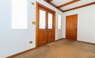 Casa en Arriendo en Santa María Manquehue