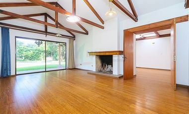 Casa en Arriendo en Santa María Manquehue