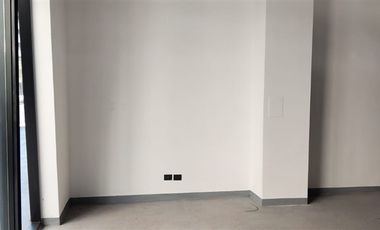 Local Comercial en Arriendo en La Condes / Apoquindo