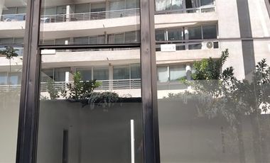 Local Comercial en Arriendo en La Condes / Apoquindo