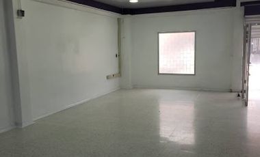 VENTA de LOCALES en MUNICIPIO GIGANTE