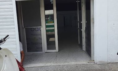 VENTA de LOCALES en MUNICIPIO GIGANTE