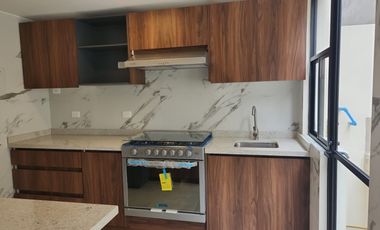 VENTA DE CASA HABITACIÓN-