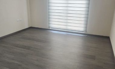 VENTA DE CASA HABITACIÓN-