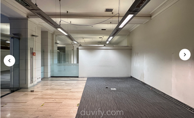 Local comercial en Calle Morande