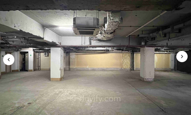 Local comercial en Av. Apoquindo