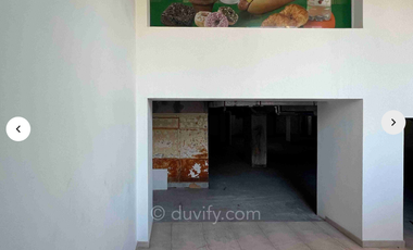 Local comercial en Av. Apoquindo