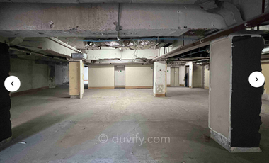 Local comercial en Av. Apoquindo