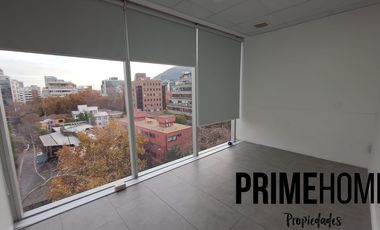 Oficina excelente ubicación - La Concepción - Andres Bello