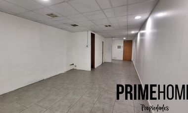 Oficina excelente ubicación - La Concepción - Andres Bello