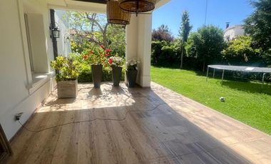 Casa en BARRIO LA CARMELA