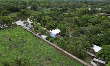 Casa en  venta en Veracruz de descanso con alberca Loc. La Posta la antigua Ver