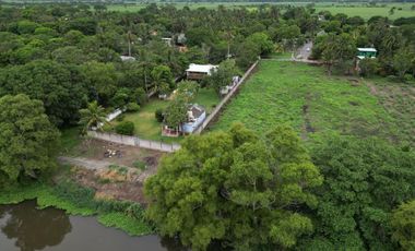 Casa en  venta en Veracruz de descanso con alberca Loc. La Posta la antigua Ver