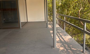 Edificio en Renta para oficinas en la Nápoles con terraza!!!