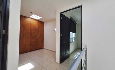 Casa en Venta Cuautlancingo Residencial Ave Paraíso, Recámara en PB y Jardín