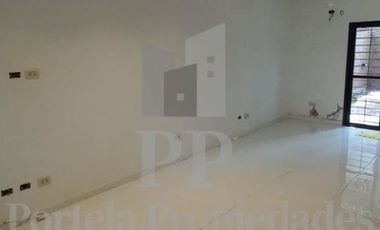 DUPLEX DE 3 AMBIENTES C/COCHERA ITUZAINGÓ
