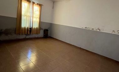 Granadero Baigorria, Santa Fe Nº 1143 - Venta