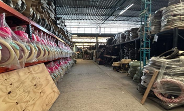Bodega Av Tláhuac -  4,600 M2 - VENTA