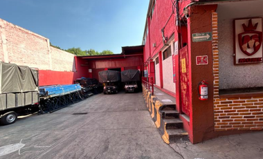 Bodega Av Tláhuac -  4,600 M2 - VENTA