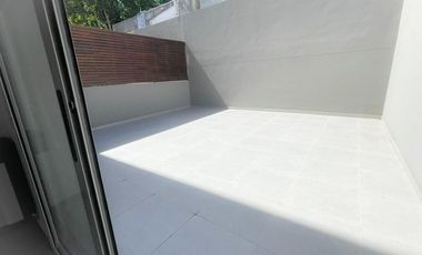 VENTA DEPARTAMENTO 1 DORMITORIO CON PATIO CONTRAFRENTE ZEBALLOS 2200