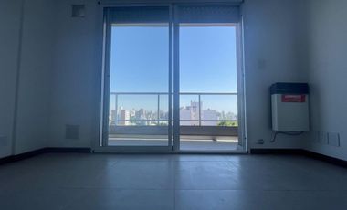 VENTA MONOAMBIENTE C/BALCÓN AL FRENTE Y TERRAZA CÓRDOBA 2600