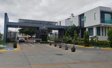 CASA EN VENTA FRACCIONAMIENTO LA CIMA