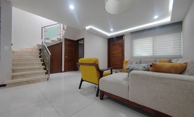 CASA EN VENTA FRACCIONAMIENTO LA CIMA