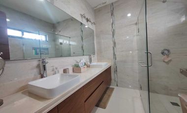 CASA EN VENTA FRACCIONAMIENTO LA CIMA