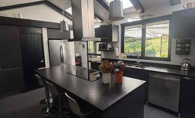 CASA EN VENTA EN RANCHO SAN FRANCISCO