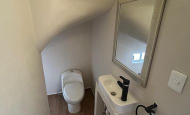 Casa en Renta, Valle Dorado, 3 Recamaras